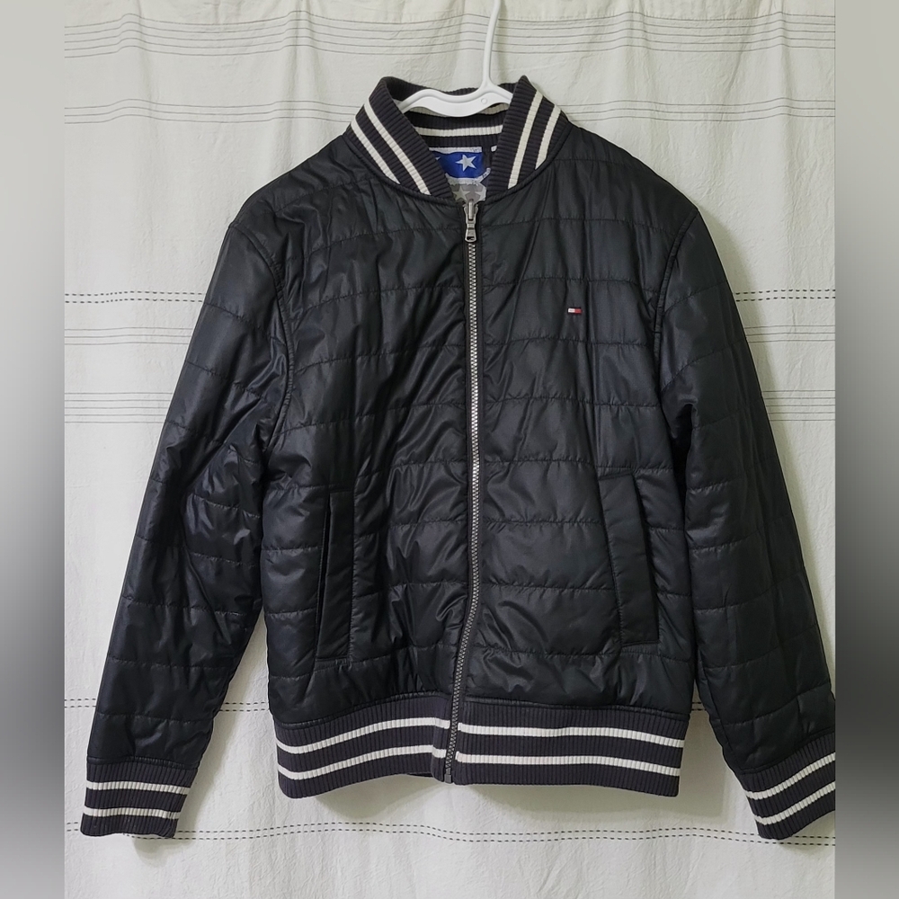 Tommy Hilfiger lightly insulated reversible bomber jacket Youth Size Large 16/18